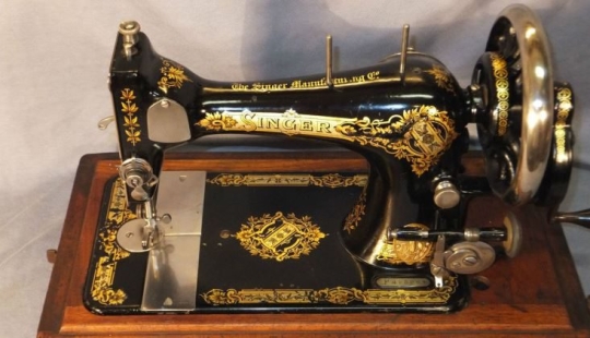 Hunting for sewing machines, or Why antique dealers need Grandma's "Singer" Hunting for sewing machines, or Why antique dealers need Grandma's "Singer"