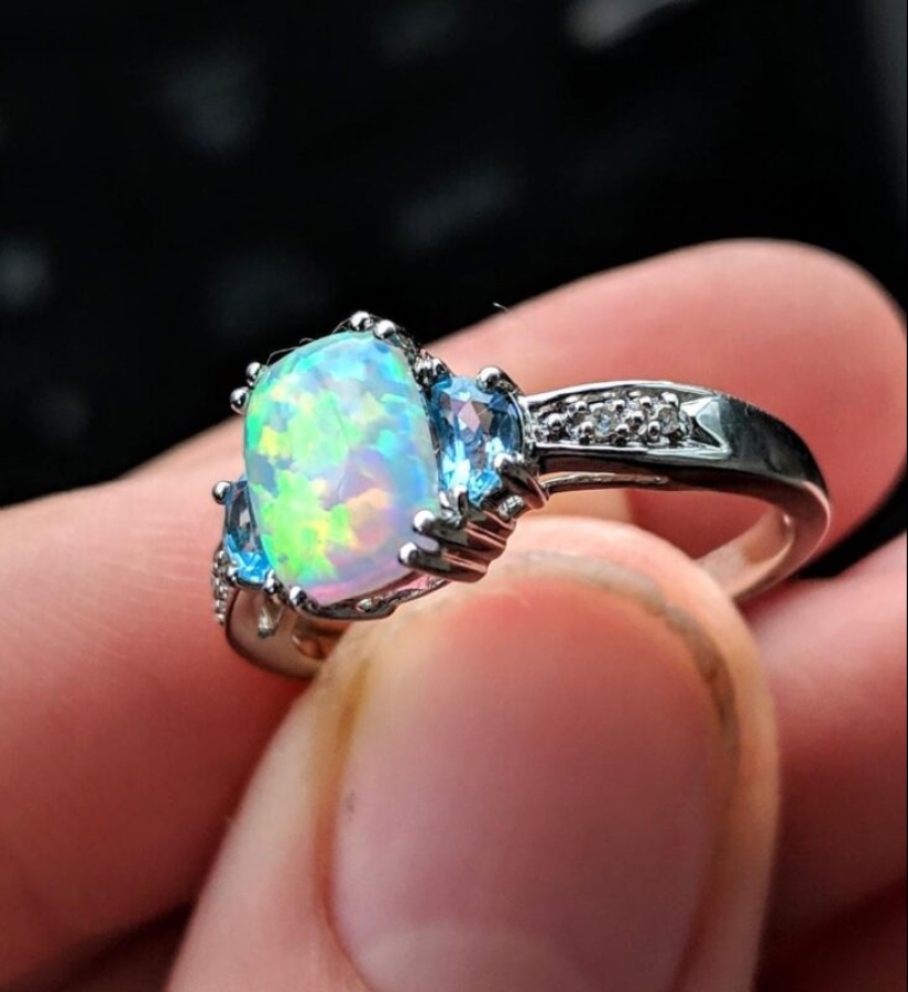 I was looking for copper, I found gold: 30 photos of ancient and very valuable items from flea markets