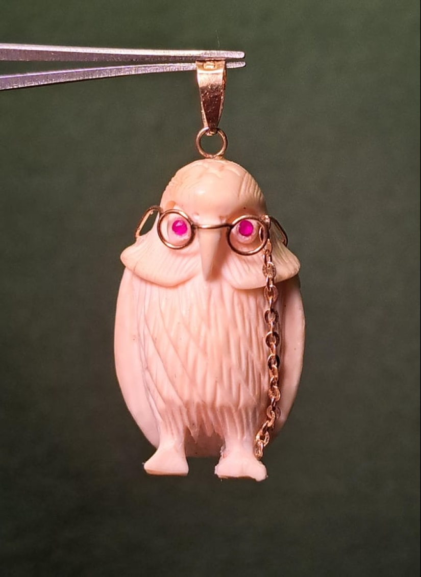 I was looking for copper, I found gold: 30 photos of ancient and very valuable items from flea markets