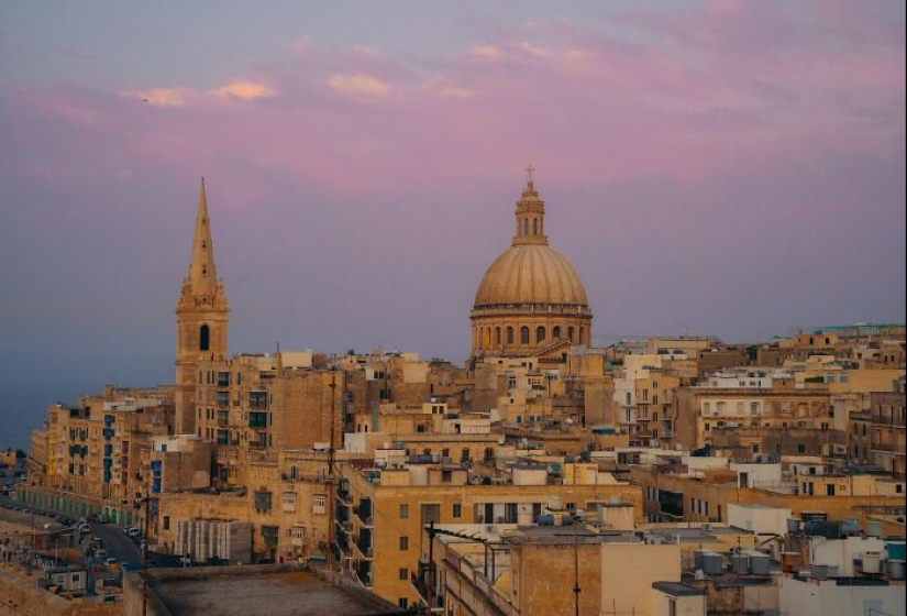 I Went To Valletta, Malta—Here Are 17 Photos That Showcase Its Beauty