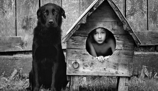 Idilio en blanco y negro de Sebastian Lucivo Idilio en blanco y negro de Sebastian Lucivo