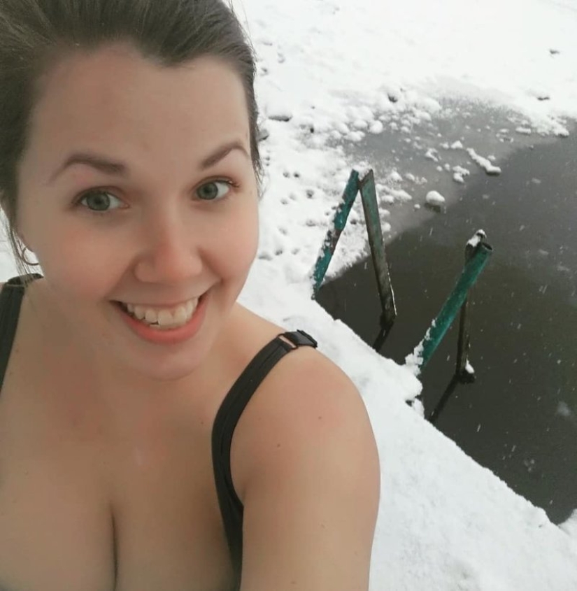 “If you want to be healthy, toughen up!” Girls who love to strip and dive “If you want to be healthy, toughen up!” Girls who love to strip and dive