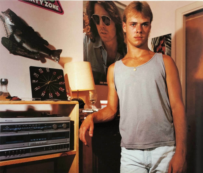 In my bedroom — un proyecto fotográfico sobre las habitaciones de los adolescentes estadounidenses de los años 80 y 90 In my bedroom — un proyecto fotográfico sobre las habitaciones de los adolescentes estadounidenses de los años 80 y 90