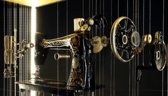 Increíbles 'circuitos explotados' de mecanismos del artista John Peralta