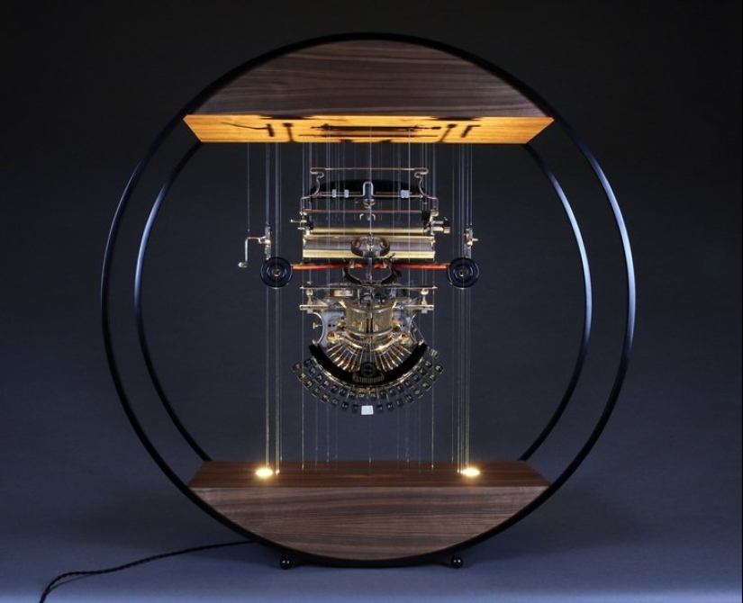 Increíbles &#39;circuitos explotados&#39; de mecanismos del artista John Peralta