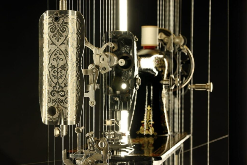 Increíbles &#39;circuitos explotados&#39; de mecanismos del artista John Peralta