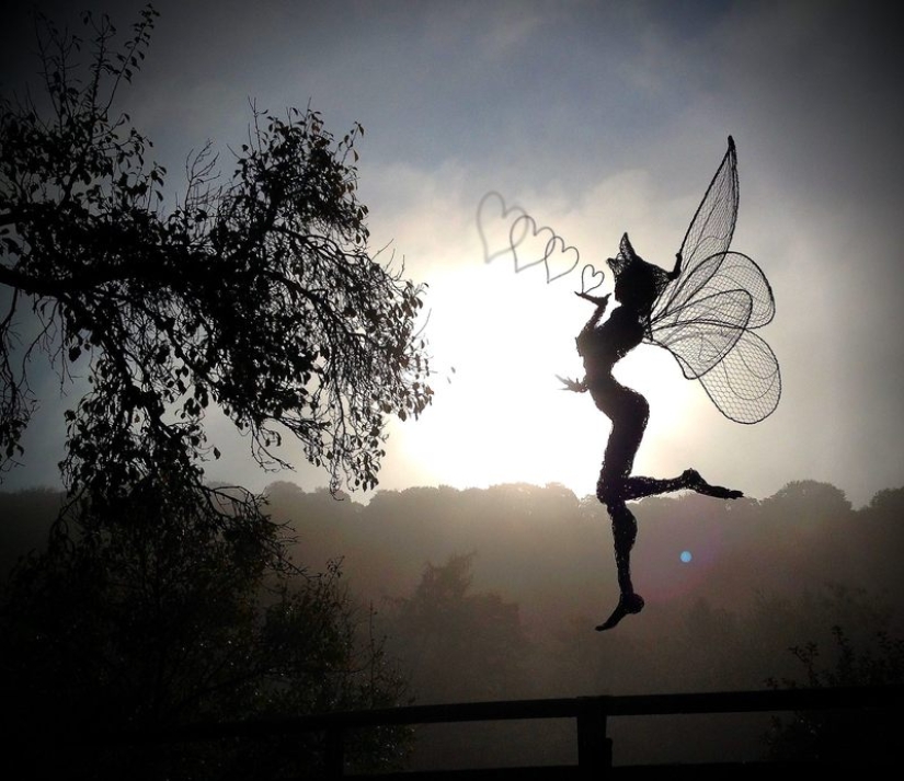 Increíbles esculturas de alambre de acero. Increíbles esculturas de alambre de acero.