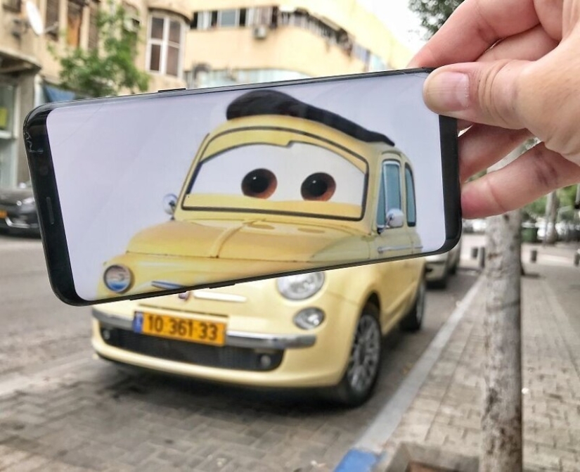 Inusual en lo ordinario: 30 collages de fotos divertidas hechas con un teléfono inteligente Inusual en lo ordinario: 30 collages de fotos divertidas hechas con un teléfono inteligente