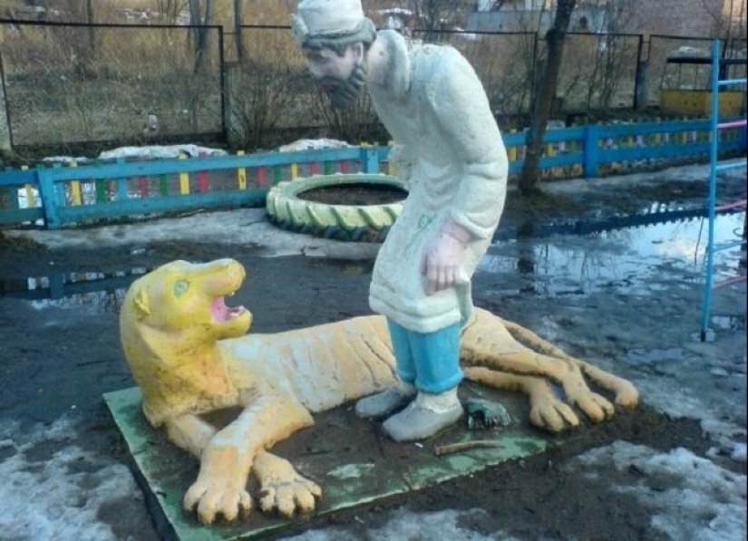 It is not the Internet that is ruining our children, but playgrounds in the courtyards