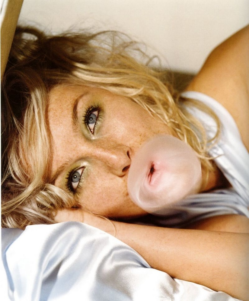 &quot;It&#39;s not just boobs and butts&quot; ©