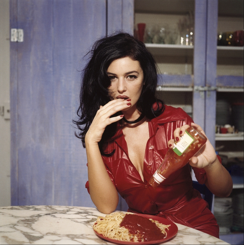 &quot;It&#39;s not just boobs and butts&quot; ©