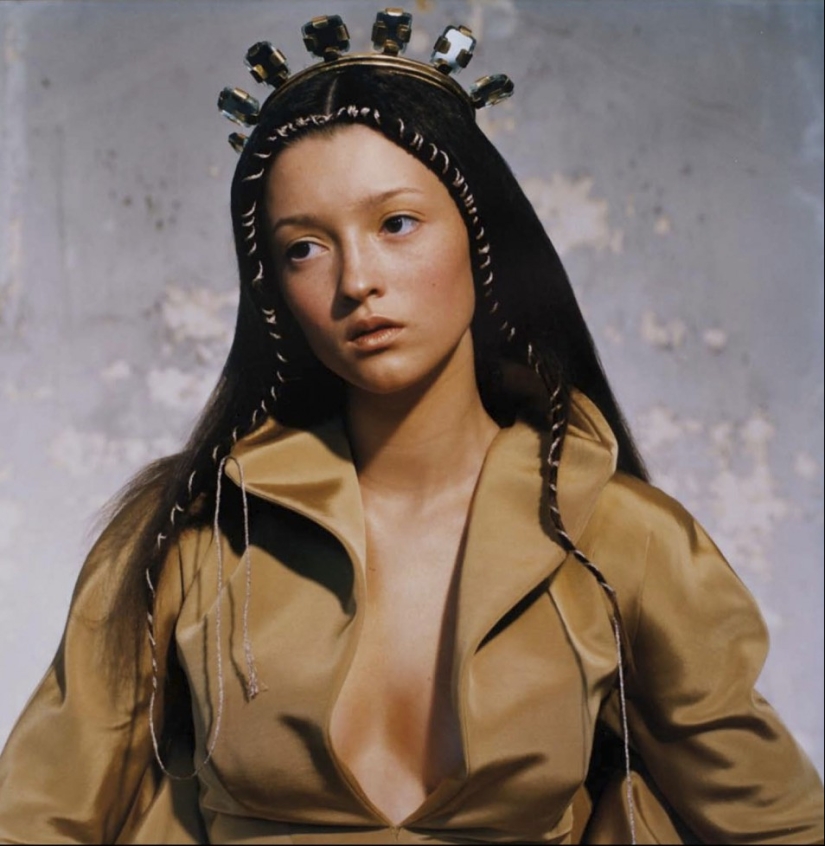 &quot;It&#39;s not just boobs and butts&quot; ©