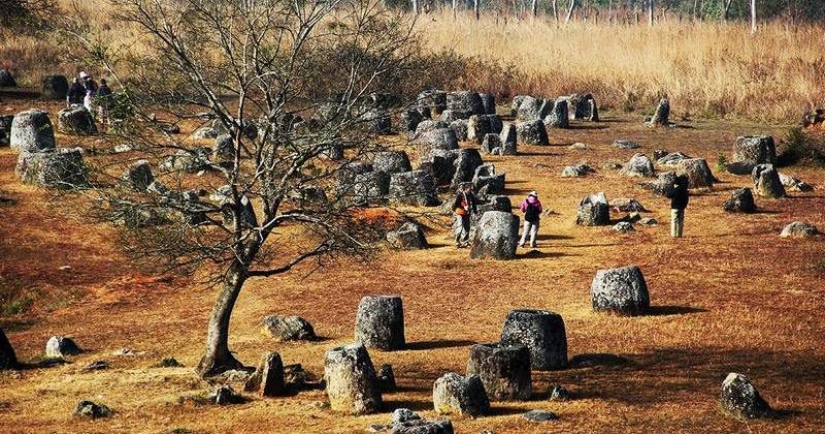 "Jugs of the dead" found in remote mountain forests of Laos
