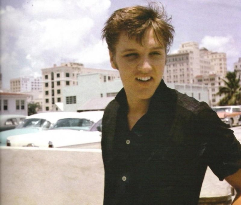 Jóvenes talentos: 20 celebridades en su adolescencia Jóvenes talentos: 20 celebridades en su adolescencia