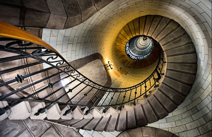 Kaleidoscope of spiral stairs