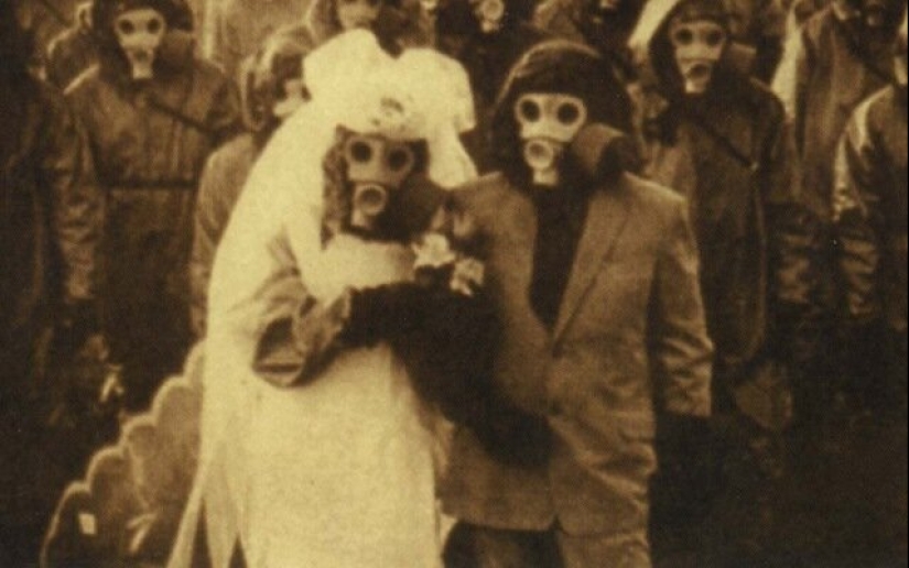 La belleza de los dientes torcidos, almohadas para solteros y otros hechos sorprendentes sobre Japón La belleza de los dientes torcidos, almohadas para solteros y otros hechos sorprendentes sobre Japón