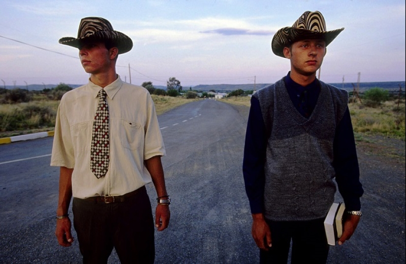 La ciudad de Orania es un ejemplo de autoorganización blanca en las condiciones del racismo negro La ciudad de Orania es un ejemplo de autoorganización blanca en las condiciones del racismo negro