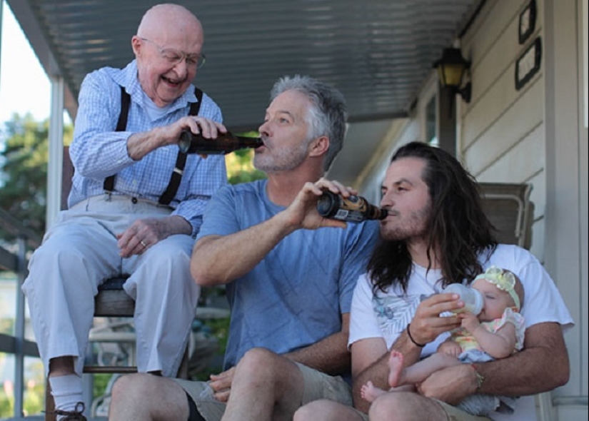 La conexión de los tiempos: familias en las que los nietos tienen hijos La conexión de los tiempos: familias en las que los nietos tienen hijos