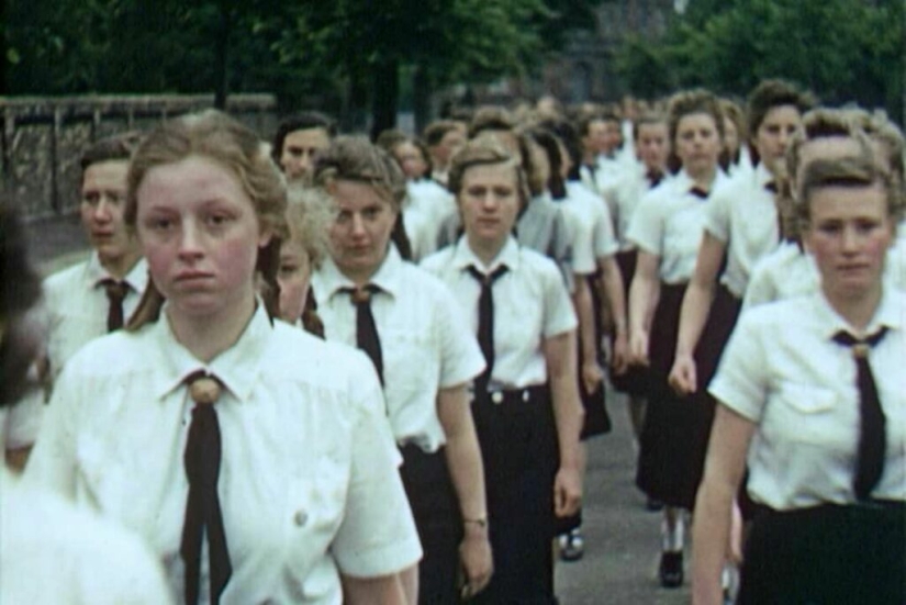 La escuela de novias del Tercer Reich: cómo los nazis crearon a la «nueva mujer»