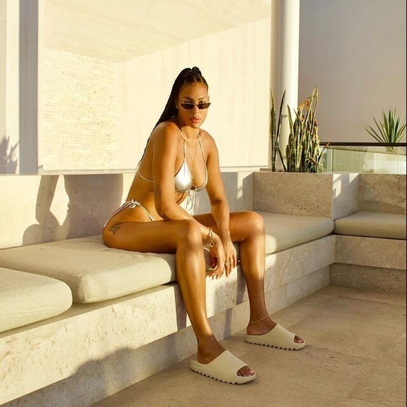 La estrella de la WNBA de seis pies dejó el deporte para ganar dinero con Onlyfans