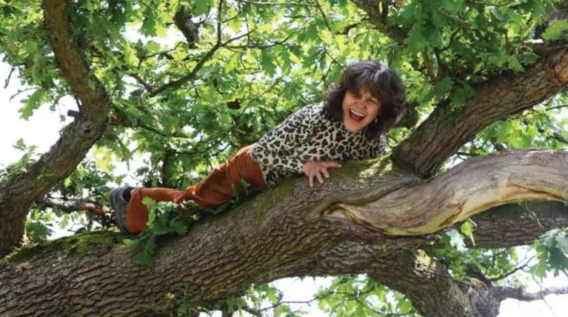 La historia de Marina Chapman, que vivió con monos durante 5 años La historia de Marina Chapman, que vivió con monos durante 5 años