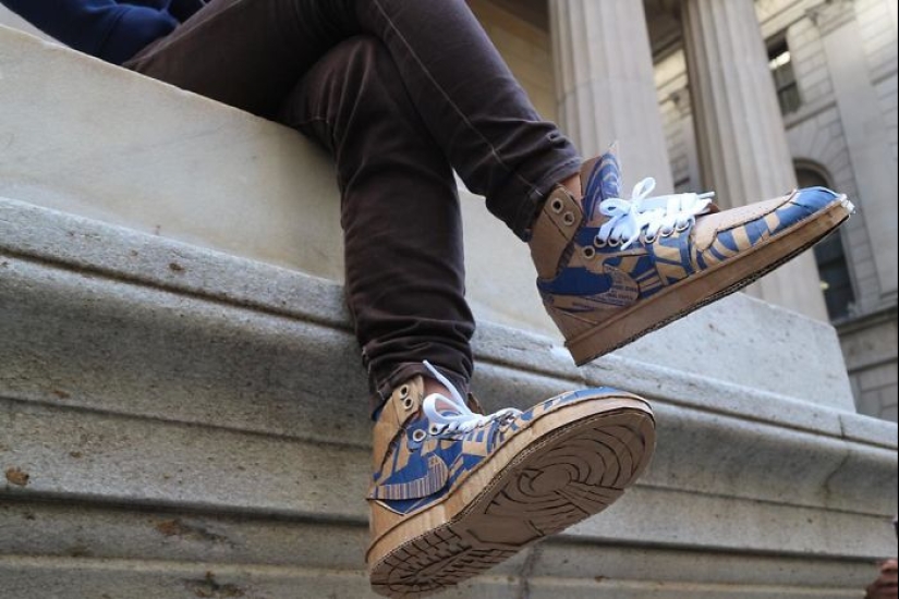 La mujer japonesa nunca tira las cajas de cartón: encuentra un mejor uso para ellas La mujer japonesa nunca tira las cajas de cartón: encuentra un mejor uso para ellas