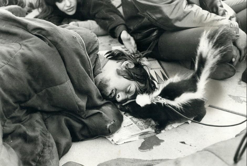 La revolución sin pantalones: cómo pasaban el rato los hippies de los años 60 La revolución sin pantalones: cómo pasaban el rato los hippies de los años 60