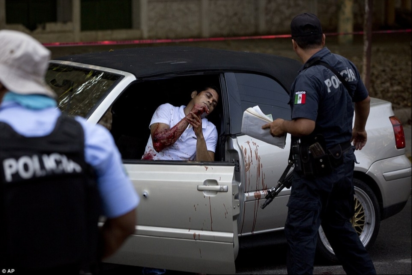 La Riviera Mexicana de la década de 1950, cuando Acapulco aún no era el feudo de los traficantes de drogas La Riviera Mexicana de la década de 1950, cuando Acapulco aún no era el feudo de los traficantes de drogas