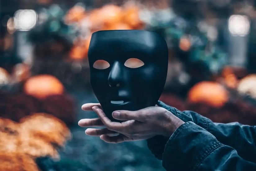 La teoría de la "Internet muerta": por qué las personas vivas abandonan la red La teoría de la "Internet muerta": por qué las personas vivas abandonan la red