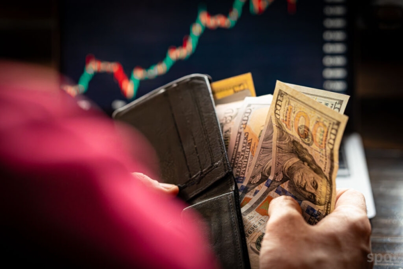 La teoría de la "Internet muerta": por qué las personas vivas abandonan la red La teoría de la "Internet muerta": por qué las personas vivas abandonan la red