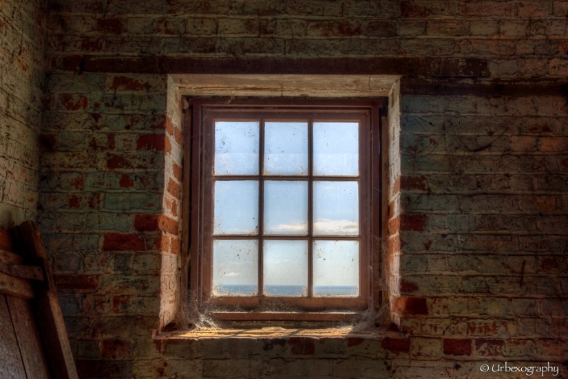 La vista desde ninguna parte: mundo abandonado La vista desde ninguna parte: mundo abandonado