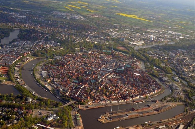 Las 10 islas más pobladas del mundo Las 10 islas más pobladas del mundo