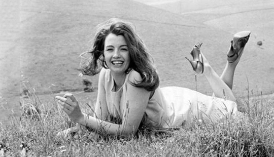 Las 14 oficiales de inteligencia femeninas más bellas de la historia