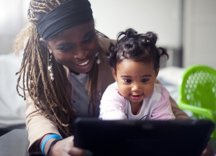 Las mujeres gobiernan el mundo. Sus armas son la belleza, la sinceridad y el amor Las mujeres gobiernan el mundo. Sus armas son la belleza, la sinceridad y el amor