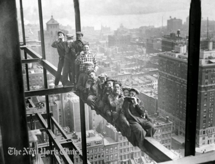 Legendary photographer Charles Clyde Ebbets Legendary photographer Charles Clyde Ebbets