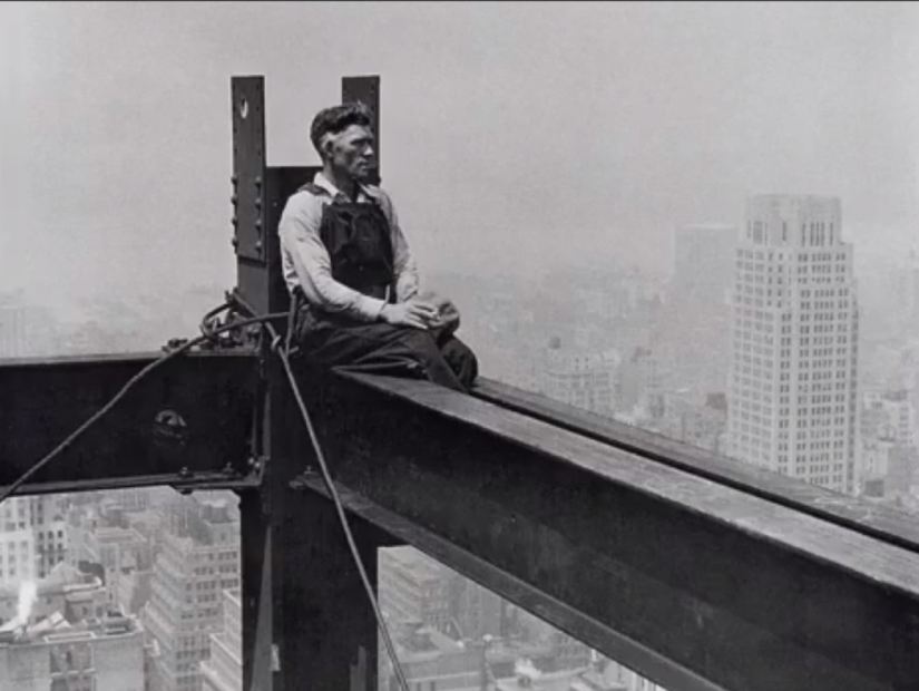 Legendary photographer Charles Clyde Ebbets Legendary photographer Charles Clyde Ebbets