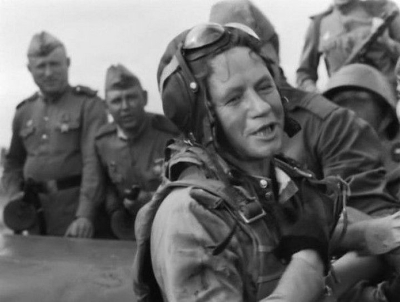 Leyenda del cine: "Solo los ancianos van a la batalla" Leyenda del cine: "Solo los ancianos van a la batalla"