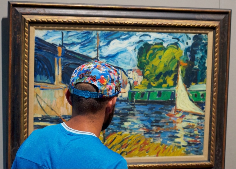 Life repeats art: an Austrian takes photos of museum visitors who "coincided" with the paintings