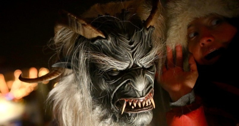 "Like the devil from incense": how did this phrase appear and what other smells are the evil spirits afraid of "Like the devil from incense": how did this phrase appear and what other smells are the evil spirits afraid of