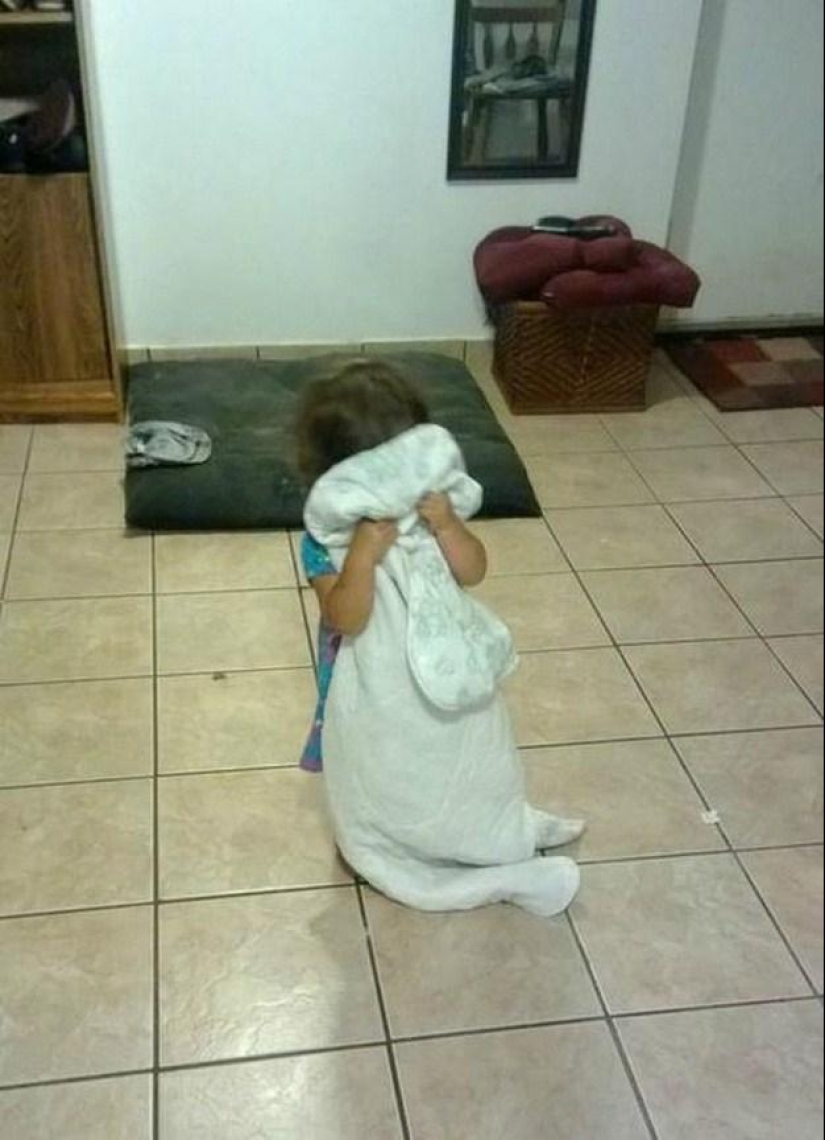 Little champions of the game of hide and seek