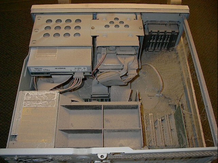 "Lo limpiaron recientemente", o la dura vida cotidiana de un reparador de equipos informáticos "Lo limpiaron recientemente", o la dura vida cotidiana de un reparador de equipos informáticos