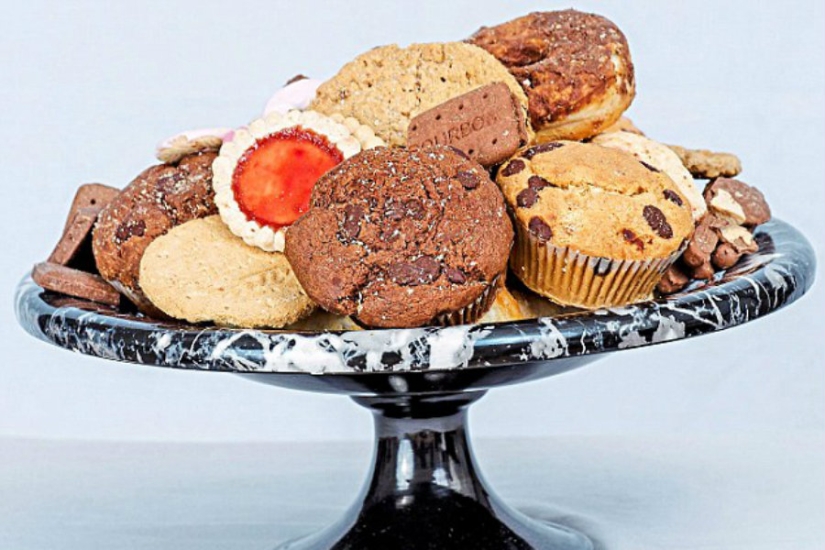 Lo que comemos: una mujer británica ha guardado dulces durante 20 años, y al menos tienen henna