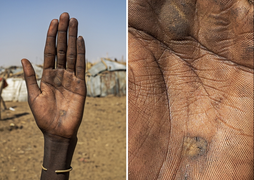 Lo que las manos de una persona pueden decirte. Proyecto fotográfico de Omar Reda Lo que las manos de una persona pueden decirte. Proyecto fotográfico de Omar Reda