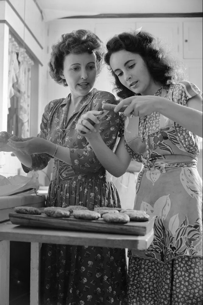 Looked like mom Marilyn Monroe, Princess Diana and other style icons of the XX century