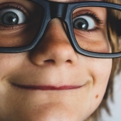 ¡Los adultos nos mintieron! 10 mitos infantiles que resultaron ser falsos