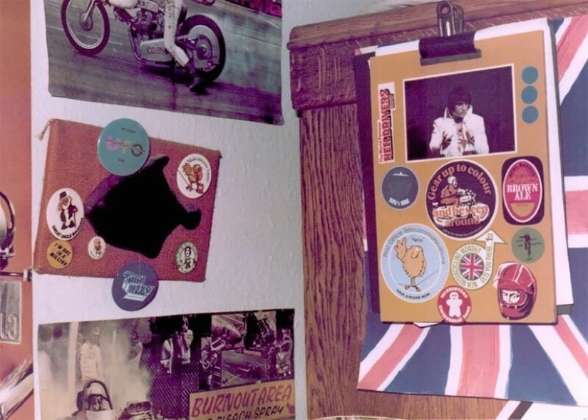 Los carteles no ocurre gran cosa: la típica habitación de un Americano de los ' 80 adolescente Los carteles no ocurre gran cosa: la típica habitación de un Americano de los ' 80 adolescente