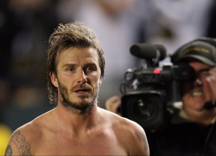 Los extraños hábitos de las estrellas del espectáculo: de comer insectos para jugar con las muñecas Barbie Los extraños hábitos de las estrellas del espectáculo: de comer insectos para jugar con las muñecas Barbie