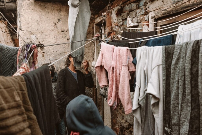 Los niños del gueto y sus sueños: imágenes impactantes de Trebišov Los niños del gueto y sus sueños: imágenes impactantes de Trebišov