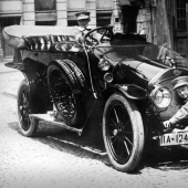 Los primeros coches de la historia de las grandes marcas