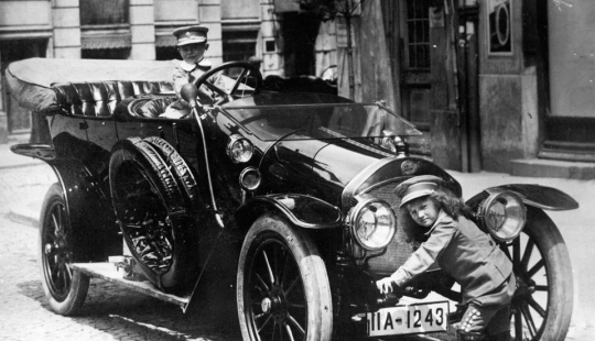 Los primeros coches de la historia de las grandes marcas Los primeros coches de la historia de las grandes marcas
